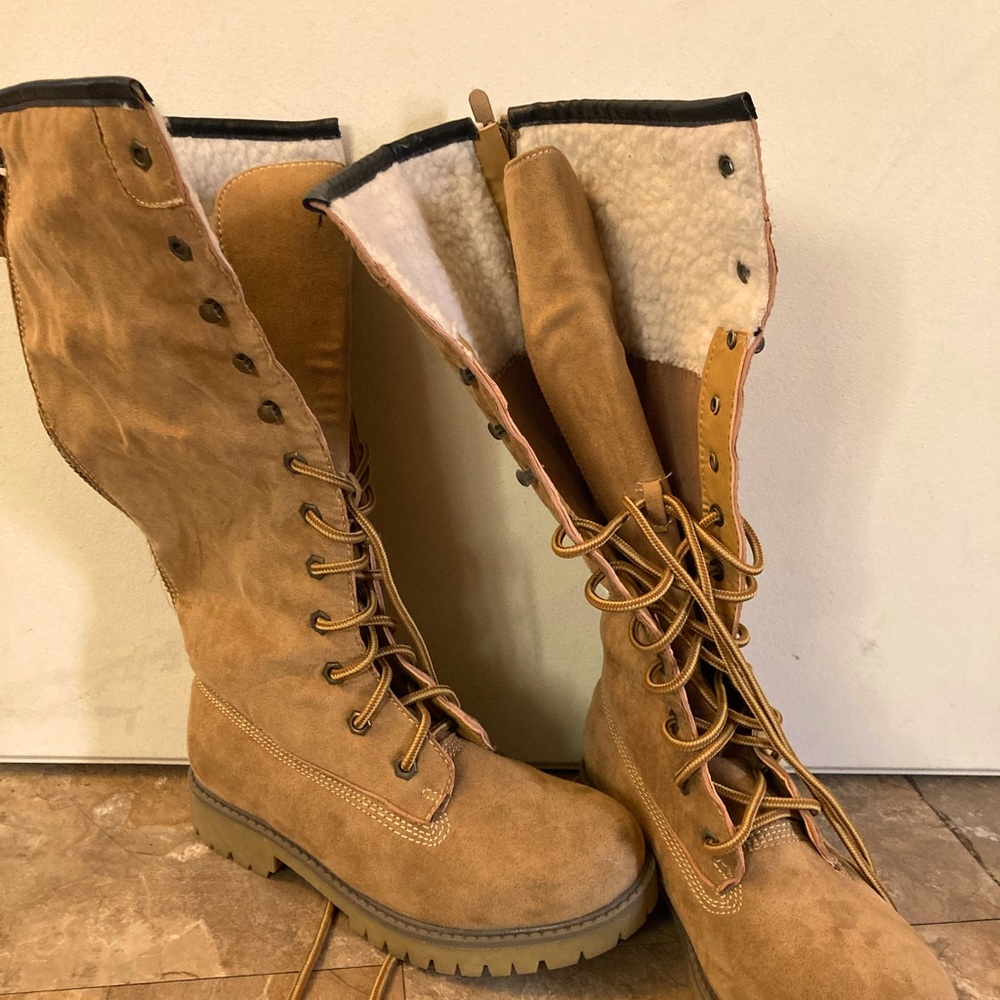 Knee high Boots